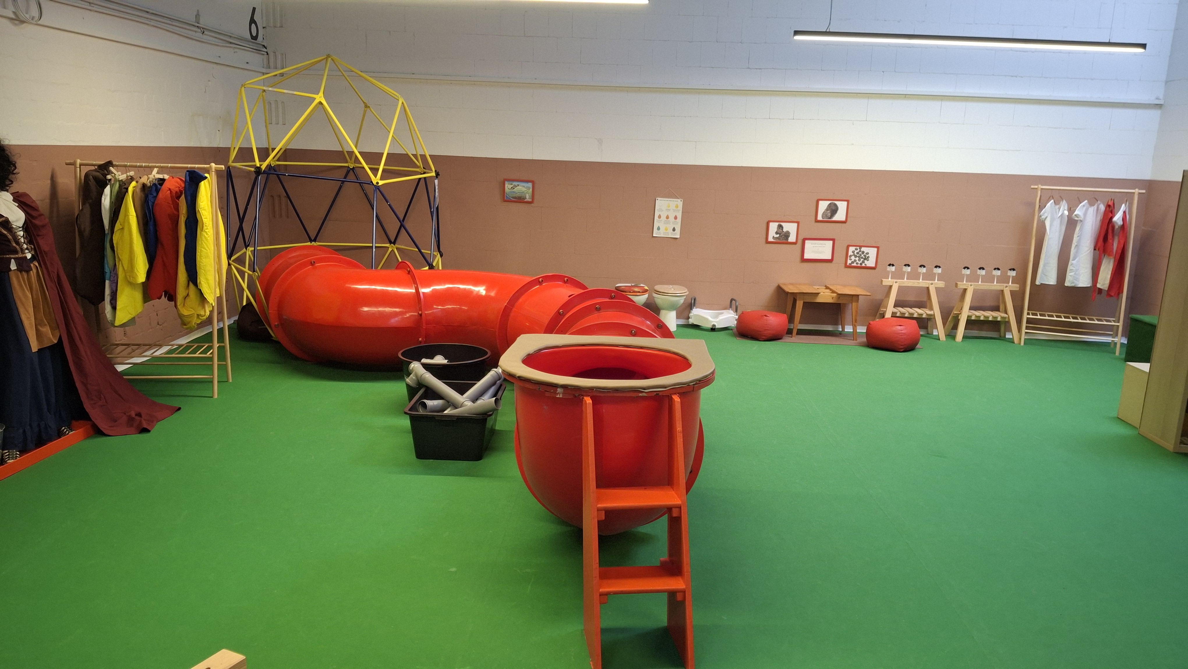 $galleryItem->description