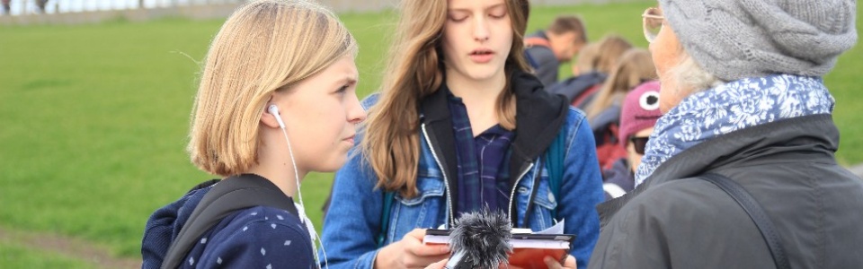 $galleryItem->description