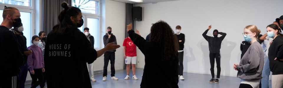 $galleryItem->description