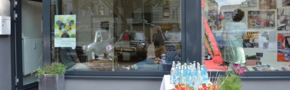 $galleryItem->description