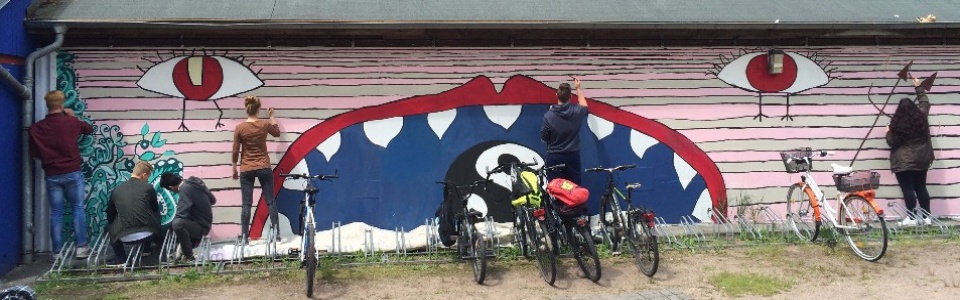 $galleryItem->description