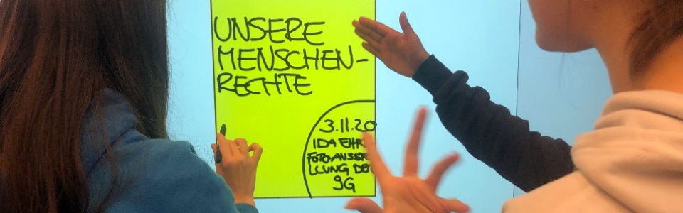 $galleryItem->description