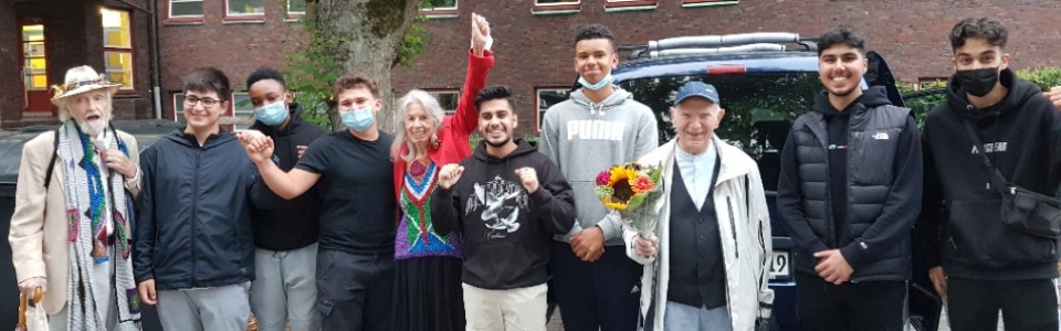 $galleryItem->description